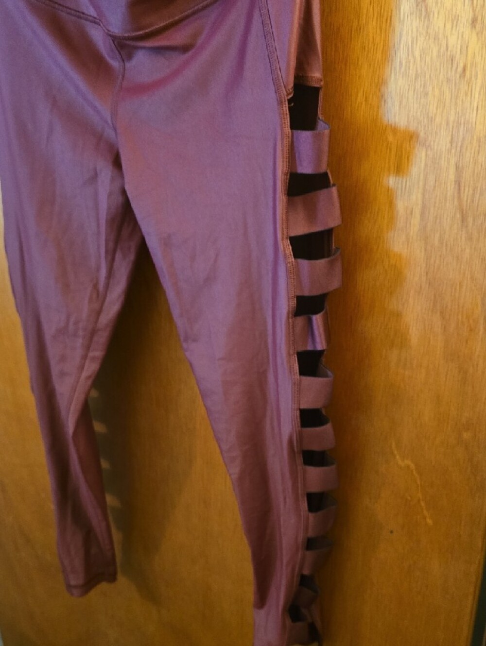 High-Rise Burgundy Cutout Side Leggings - Picture 4 of 7